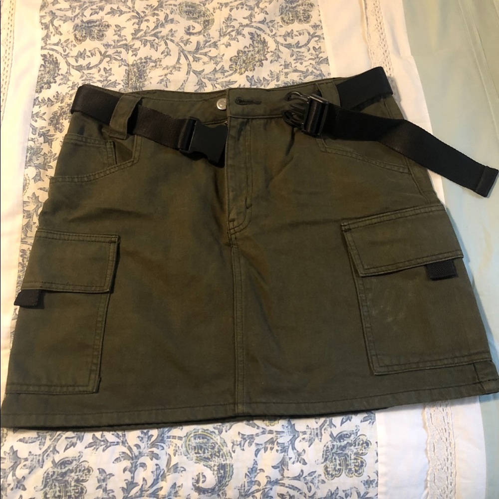 Top shop skirt